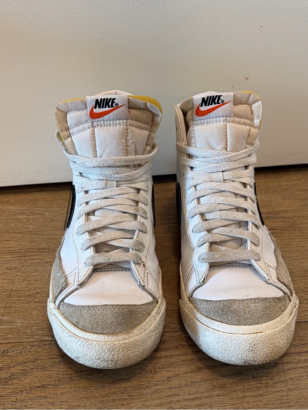 Nike blazer mid 77 White High-Top Sneakers size 6.5